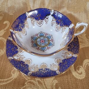 Paragon Exquisite White Blue Gold Cup & Saucer Fine Bone China 1960s